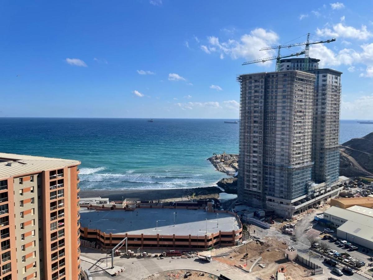 E1 Apartment High Level Sea View غيبرالتار المظهر الخارجي الصورة
