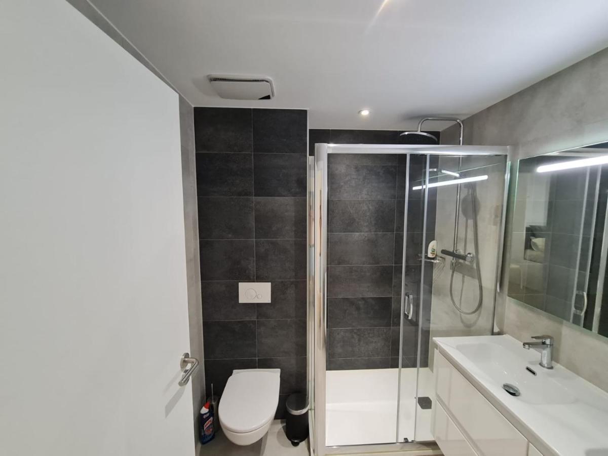 E1 Apartment High Level Sea View غيبرالتار المظهر الخارجي الصورة